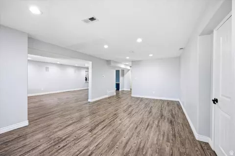 Living - 2389 S Prairie View Dr W, Eagle Mountain, UT 84005 photo 3 of 5