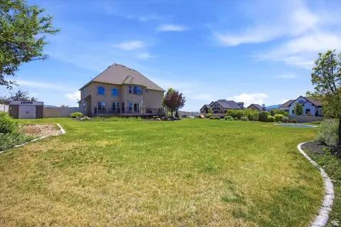 Exterior - 2389 S Prairie View Dr W, Eagle Mountain, UT 84005 photo 8 of 13