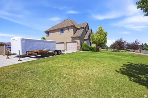 Exterior - 2389 S Prairie View Dr W, Eagle Mountain, UT 84005 photo 13 of 13