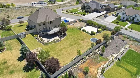 View/Area - 2389 S Prairie View Dr W, Eagle Mountain, UT 84005 photo 2 of 5