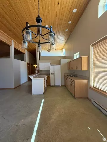 Kitchen - 256 S 300 E, Blanding, UT 84511 photo 1 of 1