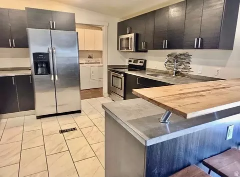 Kitchen - 196 W Rio Grand Dr, Moab, UT 84532 photo 1 of 4