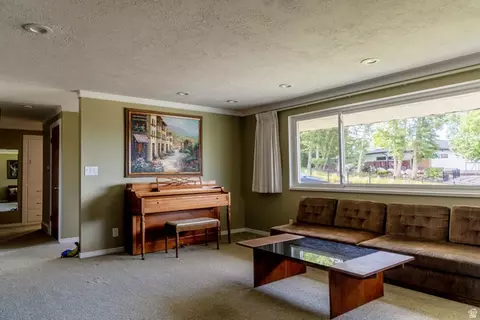 Living - 481 E 540 N, Centerville, UT 84014 photo 3 of 3