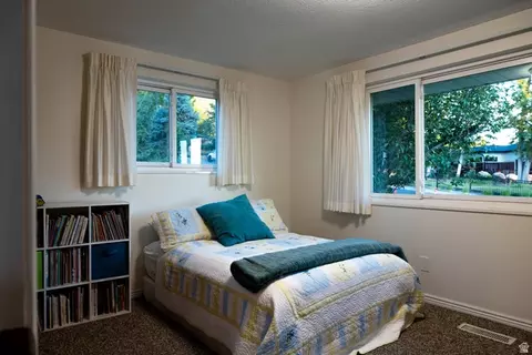 Bedroom - 481 E 540 N, Centerville, UT 84014 photo 2 of 5