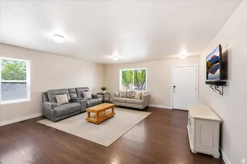 Living - 4328 N Maple Dr, Eagle Mountain, UT 84005 photo 1 of 7