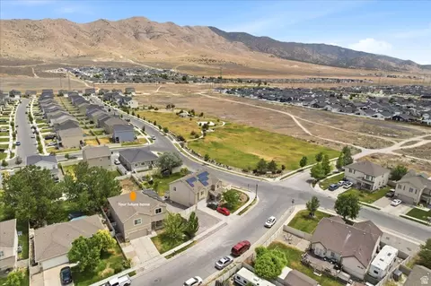 View/Area - 4328 N Maple Dr, Eagle Mountain, UT 84005 photo 3 of 6