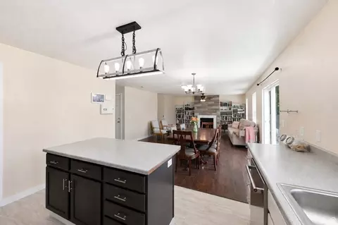 Kitchen - 4328 N Maple Dr, Eagle Mountain, UT 84005 photo 3 of 4