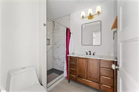 Bath - 494 N Emery Ave, Orem, UT 84057 photo 2 of 4