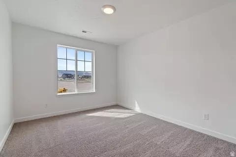 Bedroom - 5394 N Saddle Stone Dr #515, Eagle Mountain, UT 84005 photo 3 of 4