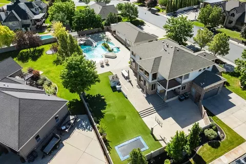 View/Area - 1476 W Elk View Cir, Mapleton, UT 84664 photo 9 of 10