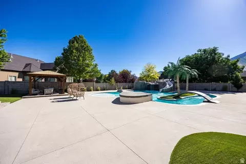 Exterior - 1476 W Elk View Cir, Mapleton, UT 84664 photo 11 of 27
