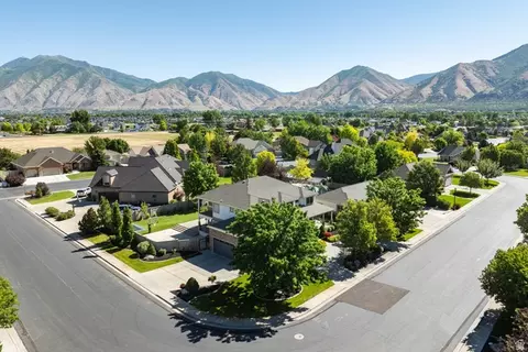 View/Area - 1476 W Elk View Cir, Mapleton, UT 84664 photo 4 of 10