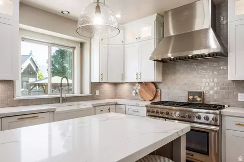 Kitchen - 1476 W Elk View Cir, Mapleton, UT 84664 photo 3 of 5