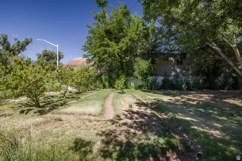 Exterior - 411 N 500 W, Moab, UT 84532 photo 11 of 17