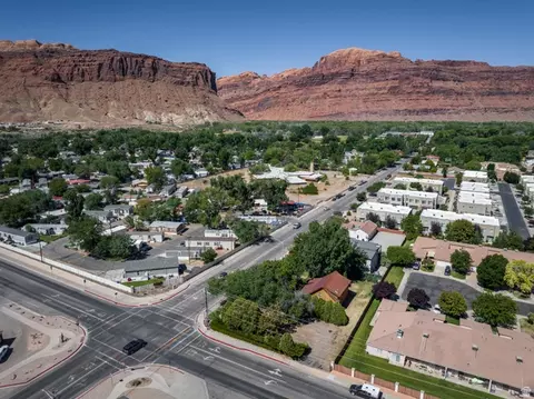View/Area - 411 N 500 W, Moab, UT 84532 photo 10 of 11