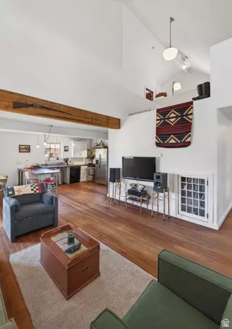 Living - 411 N 500 W, Moab, UT 84532 photo 2 of 5