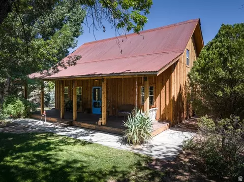 Exterior - 411 N 500 W, Moab, UT 84532 photo 2 of 17