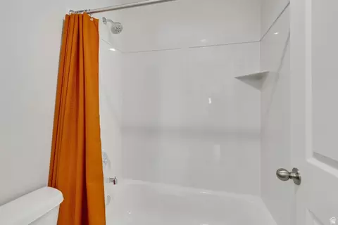 Bath - 4569 E Fall Harvest Rd, Eagle Mountain, UT 84005 photo 6 of 6