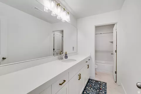 Bath - 4569 E Fall Harvest Rd, Eagle Mountain, UT 84005 photo 5 of 6