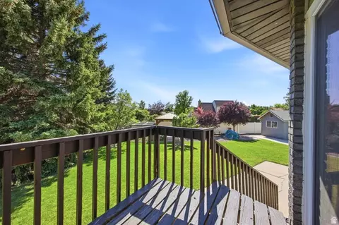 Exterior - 1032 E 1010 N, Orem, UT 84097 photo 9 of 18