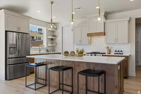 Kitchen - 296 E 1100 N, Hurricane, UT 84737 photo 2 of 3