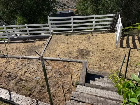 Exterior - 302 W 1700 S, Orem, UT 84058 photo 8 of 11