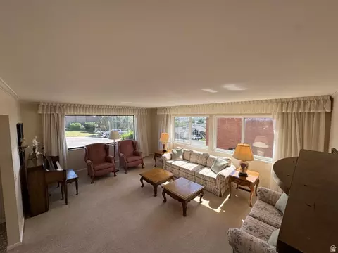 Living - 302 W 1700 S, Orem, UT 84058 photo 2 of 8