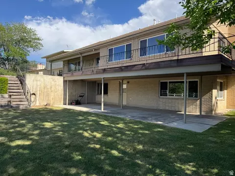 Exterior - 302 W 1700 S, Orem, UT 84058 photo 10 of 11