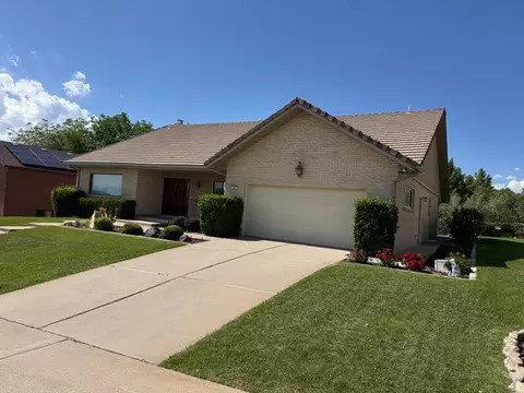 Exterior - 302 W 1700 S, Orem, UT 84058 photo 2 of 11