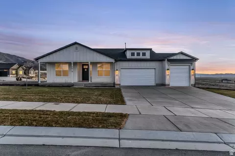 Exterior - 2910 E Dreyden Ln #LOT EAGLE, Eagle Mountain, UT 84005 photo 3 of 3