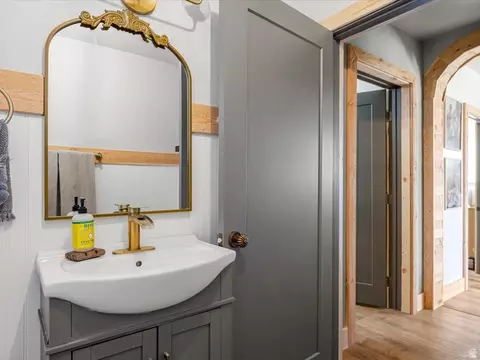 Bath - 5 N 100 W, Saint Charles, ID 83272 photo 2 of 2