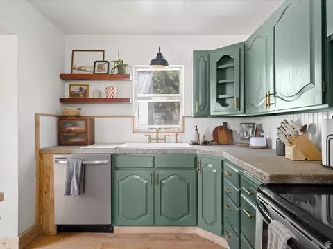 Kitchen - 5 N 100 W, Saint Charles, ID 83272 photo 2 of 3