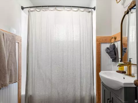 Bath - 5 N 100 W, Saint Charles, ID 83272 photo 1 of 2