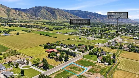 245 E 400 S #4, Providence, UT 84332