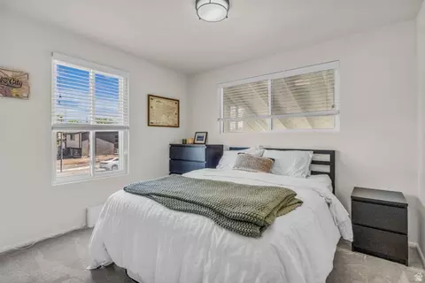 Bedroom - 402 E 10185 S, Sandy, UT 84070 photo 4 of 7