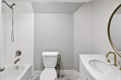 Bath - 915 S 400 E, Orem, UT 84097 photo 5 of 5
