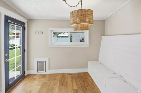 Entry Way - 915 S 400 E, Orem, UT 84097 photo 5 of 6