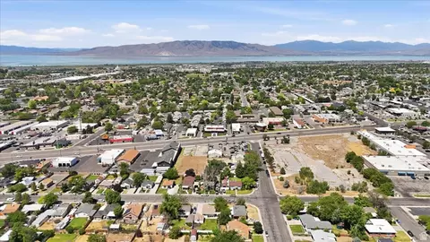 View/Area - 915 S 400 E, Orem, UT 84097 photo 4 of 7