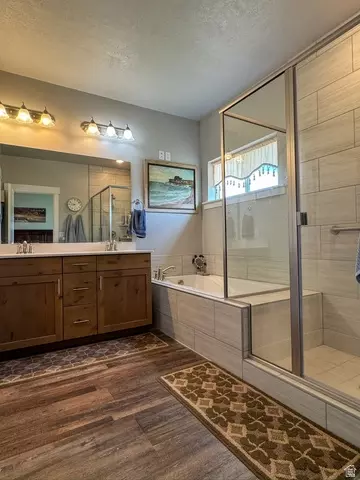 Bath - 3556 E Royal Dornoch Dr, Eagle Mountain, UT 84005 photo 1 of 3