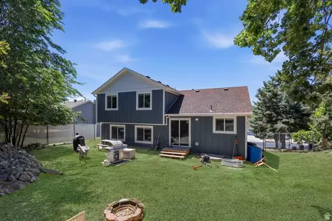 Exterior - 910 W Red Oaks Dr, Murray, UT 84123 photo 6 of 7