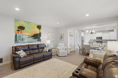 Living - 362 S 400 E, Centerville, UT 84014 photo 5 of 5