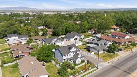 View/Area - 362 S 400 E, Centerville, UT 84014 photo 6 of 9