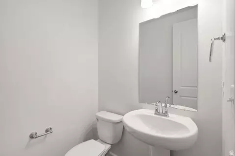 Bath - 792 S 255 W #314, Willard, UT 84340 photo 1 of 3