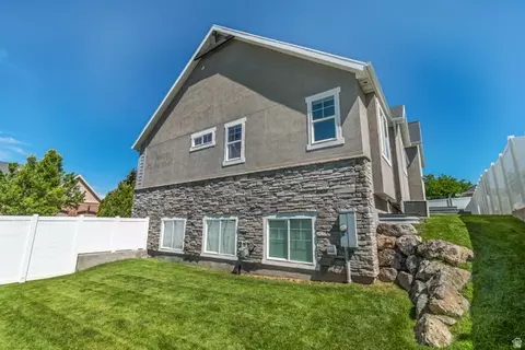 Exterior - 2043 S 160 E, Orem, UT 84058 photo 2 of 7