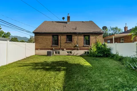 Exterior - 345 E 200 N, Springville, UT 84663 photo 5 of 8