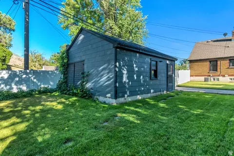 Exterior - 345 E 200 N, Springville, UT 84663 photo 7 of 8