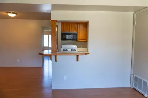 Living - 415 E Creekside Cir S #C, Murray, UT 84107 photo 4 of 5