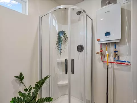 Bath - 22630 N Spring View Dr E, Fairview, UT 84629 photo 2 of 2