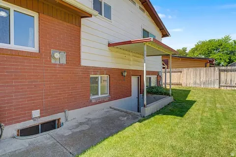 Exterior - 733 E 60 N, Orem, UT 84097 photo 4 of 5