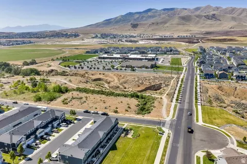 View/Area - 7407 N Cottage Ln, Eagle Mountain, UT 84005 photo 11 of 11